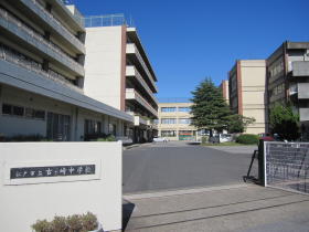 古ヶ崎中学校 440m